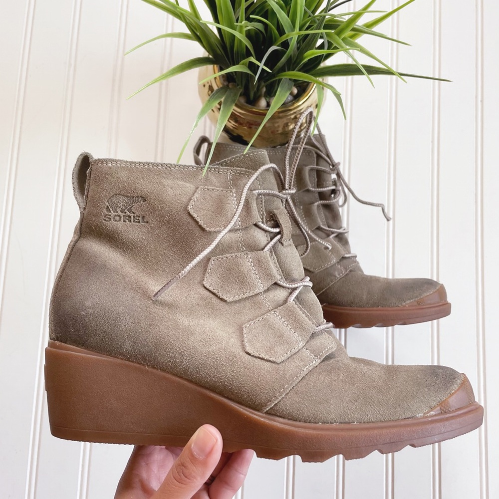 SOREL Leather Cap-Toe Toronto Lace-Up Boots